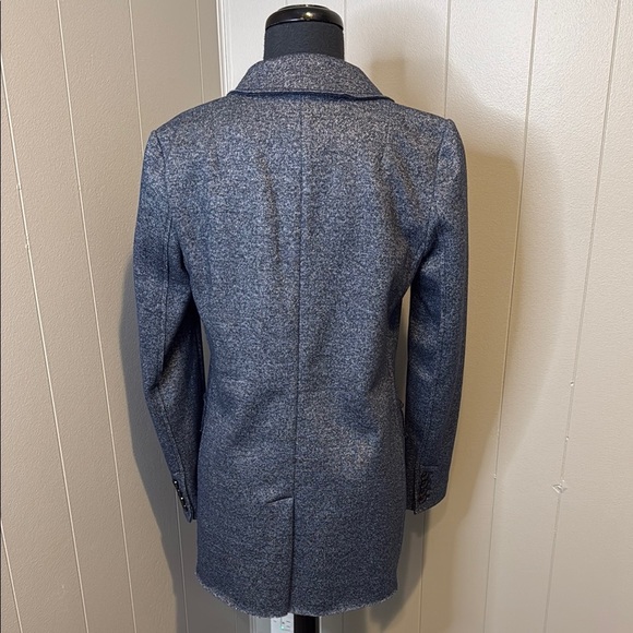 Banana Republic Women’s 2 Blue and White Blazer Classic Suit Jacket - Picture 4 of 5